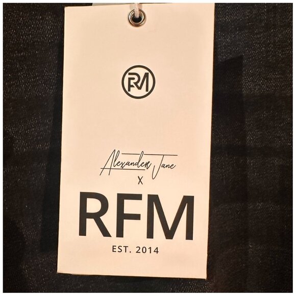 RFM Los Angeles MIA High Rise Boot Cut Ripped Distressed Dark Blue Jeans Size 22 - Picture 11 of 16